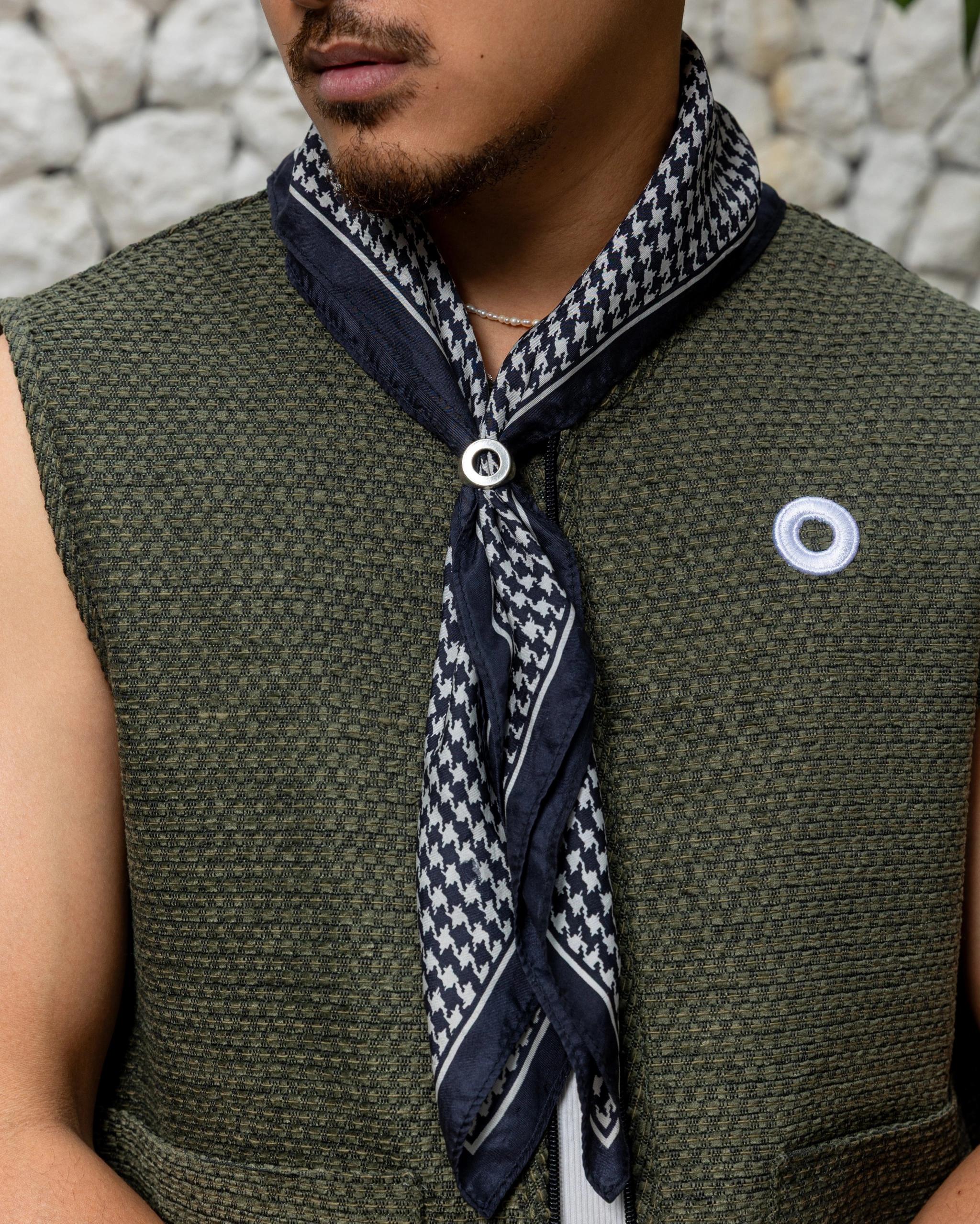 OLIVE TACTILE VEST｜ベスト カジュアル シーズンレス オリーブ